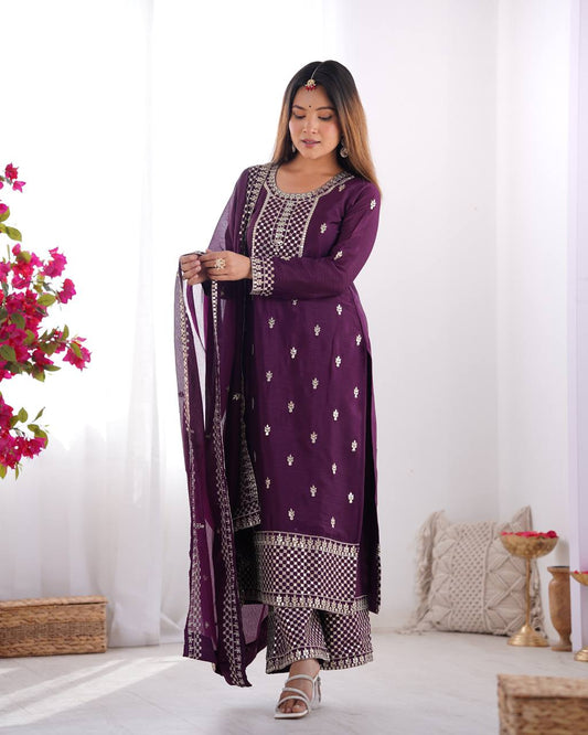 Himanshi Beautiful Pure Chinon Silk Fabric Kurta Set
