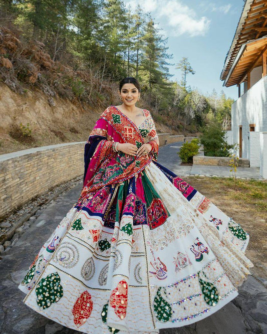 SUHANA SEQUENCE WORK DIGITAL PRINT MIRROR WORK LEHENGA CHOLI
