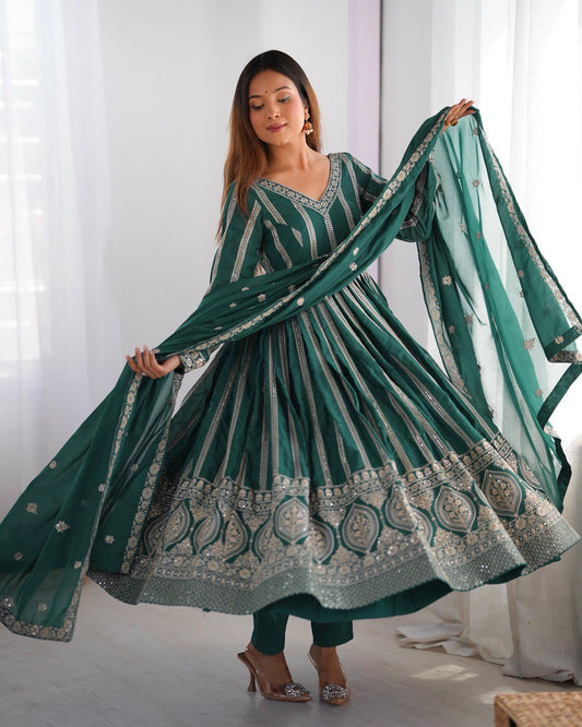Rangrez Royale Classic Charm Anarkali Set
