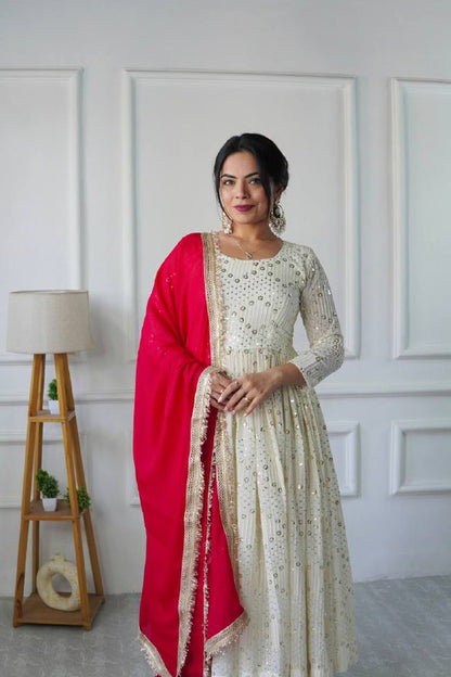 Rang e Noor A Symphony of Classic Beauty Anarkali Suit Set