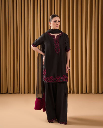 The Bold Beauty of Black and Magenta Tradition Farshi Set