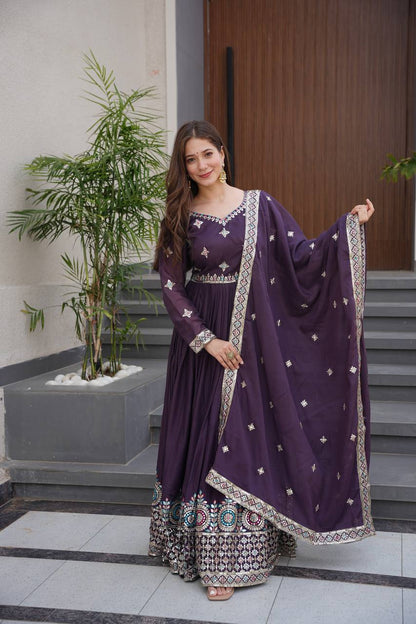 Rangrez Glamour & Modern Grace Anarkali Set