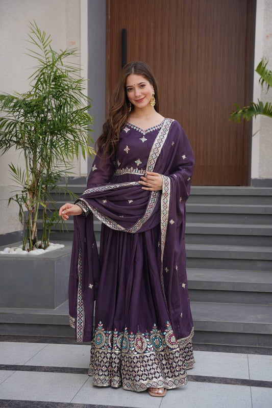 Rangrez Glamour & Modern Grace Anarkali Set
