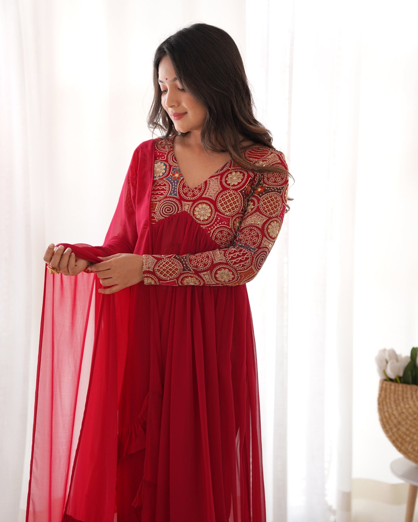 Red Color Stunning Fox Georgette Party Gown