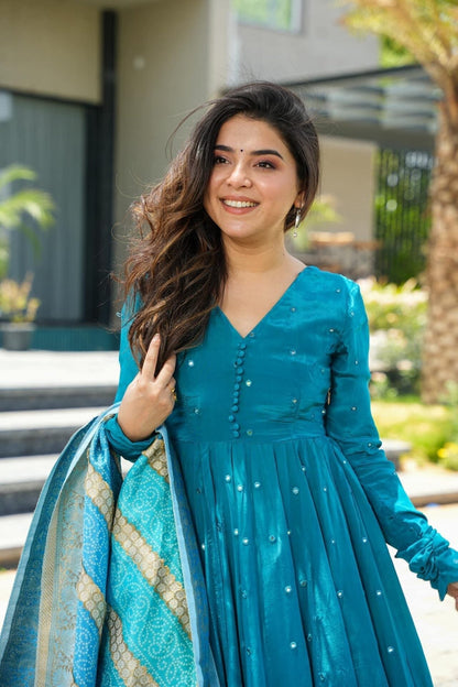 Arra blue suit set