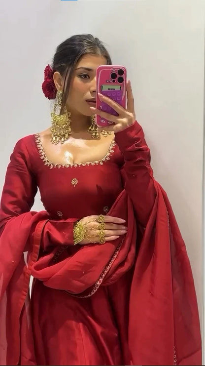 Kisakshi Red Ombre Natural Crep Beautiful Designer Anarkali