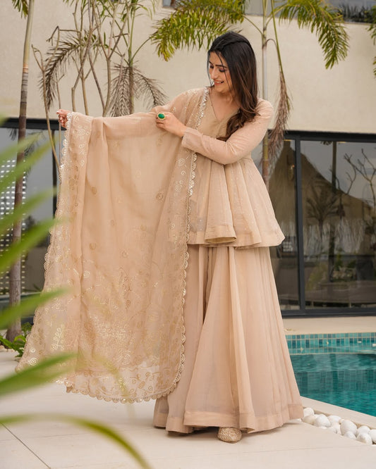 Elayna Golden Sand Elegant Kurta Set