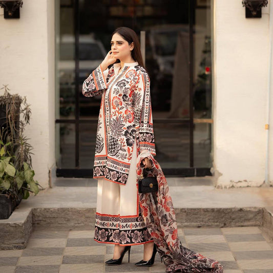 Meher Mughal Touch Sophisticated Florals Designer Plazzo Set