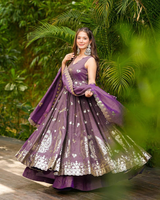 Zari Zehnaseeb Traditional Gown With Plazzo