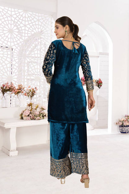 Velvet Dreams A Celebration of Rich Textures and Regal Grace