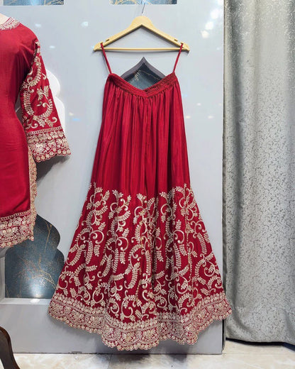 Sharar Set Emporium Embracing Grace & Sophistication