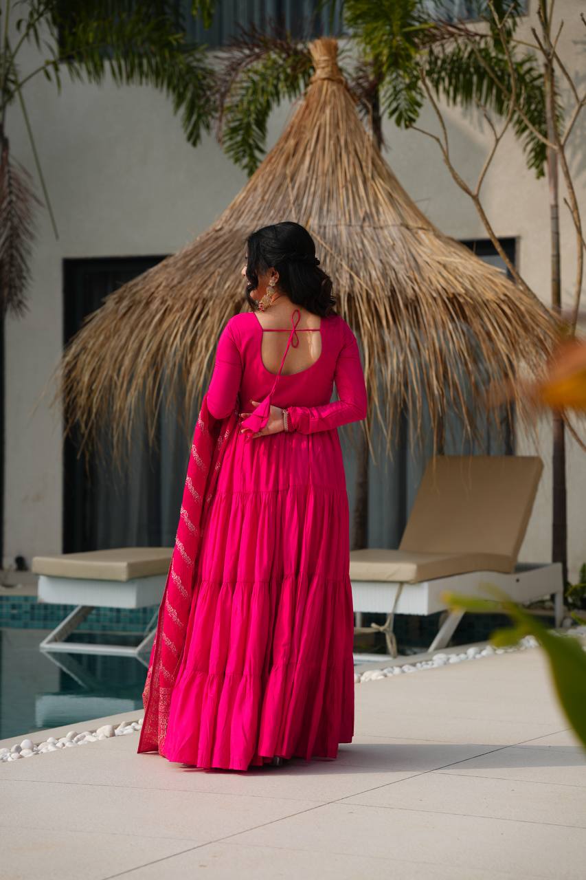 Roohani Designer Romansilk Chanderi Beautifull Anarkali