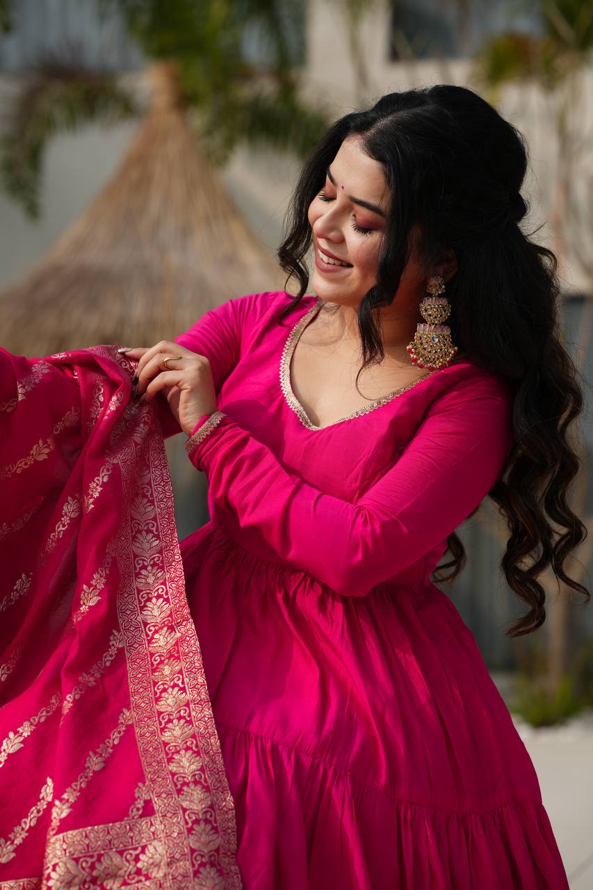 Roohani Designer Romansilk Chanderi Beautifull Anarkali