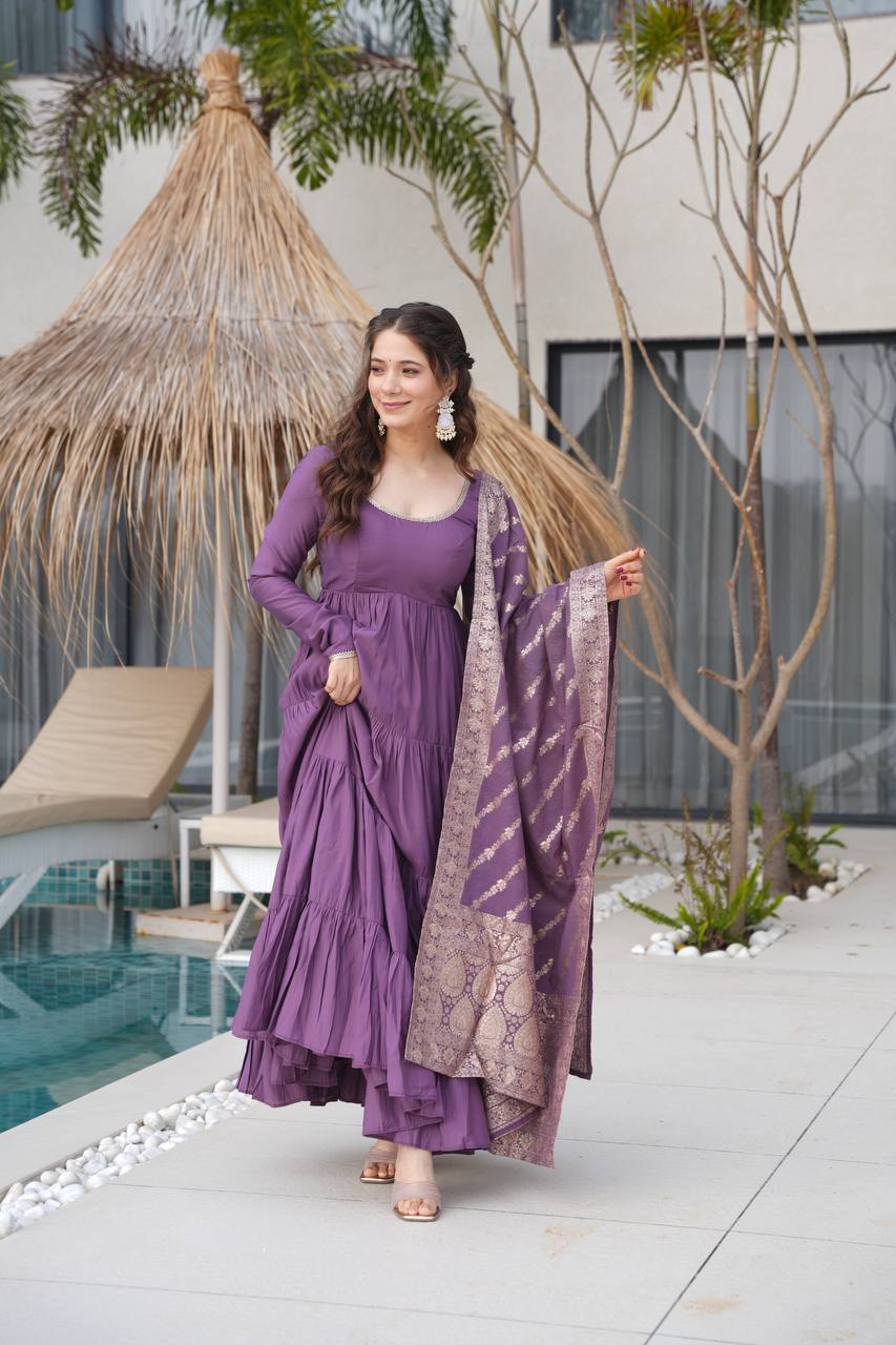 Roohani Designer Romansilk Chanderi Beautifull Anarkali