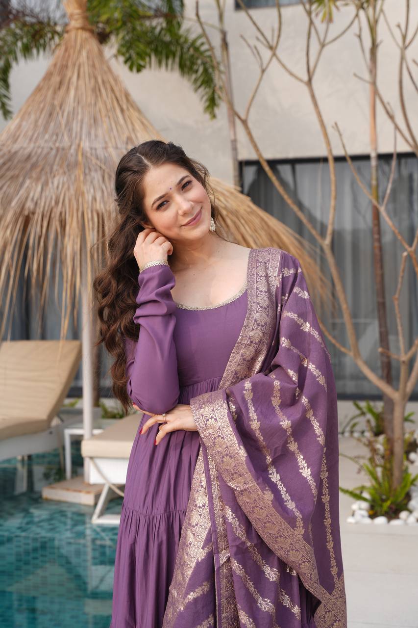 Roohani Designer Romansilk Chanderi Beautifull Anarkali