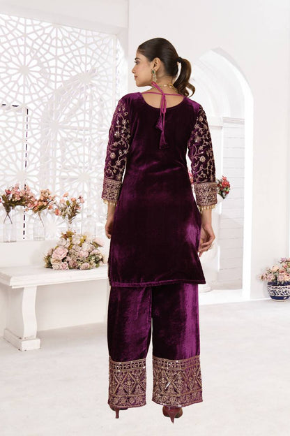 Velvet Dreams A Celebration of Rich Textures and Regal Grace