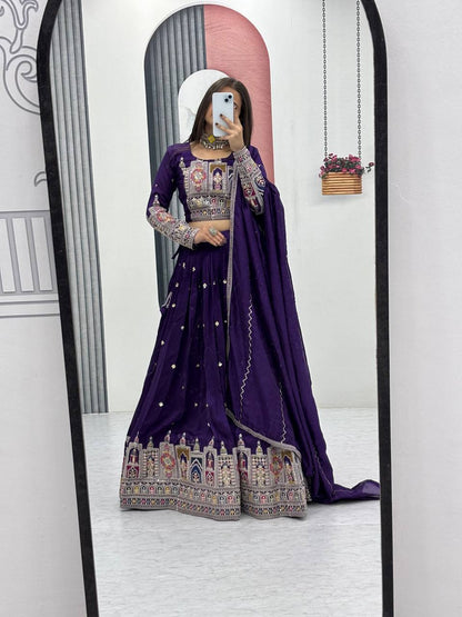 Zahira Royale Ensemble Vichitra Lahenga Choli
